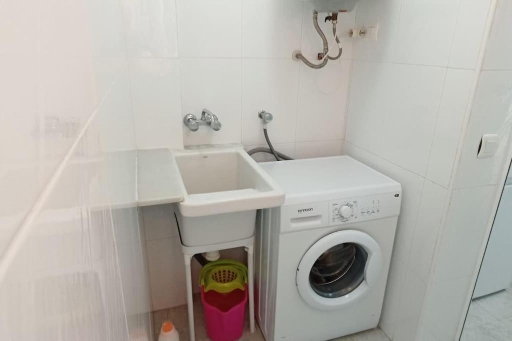 Apartamento Centrico En La Playa Con Piscina. Peniscola Exterior photo